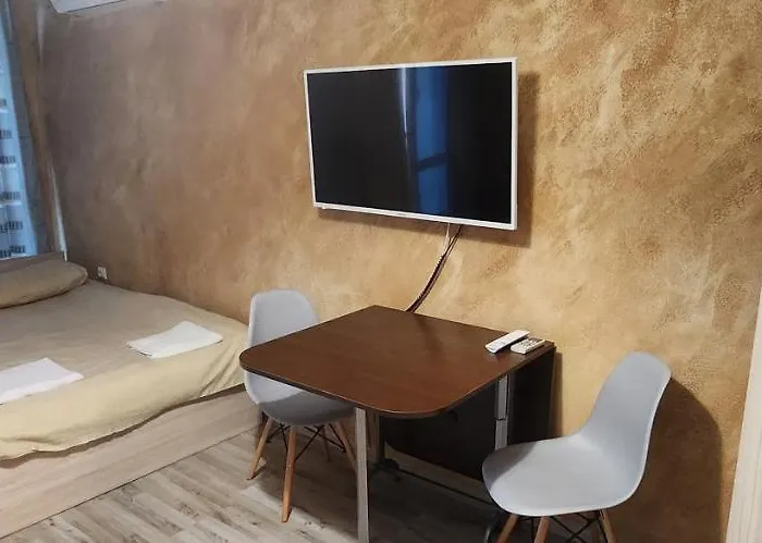 Colonel 954 アパート *