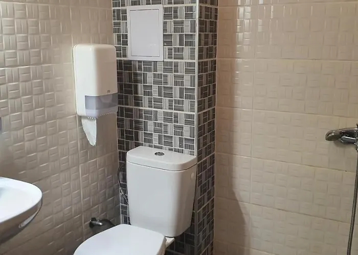 Colonel 954 アパート